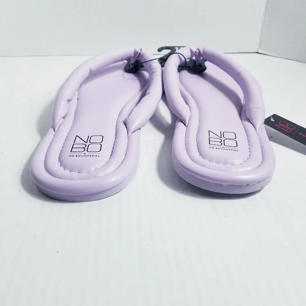 NWT NO BOUNDARIES LIGHT PURPLE FLIP FLOPS SIZE 11